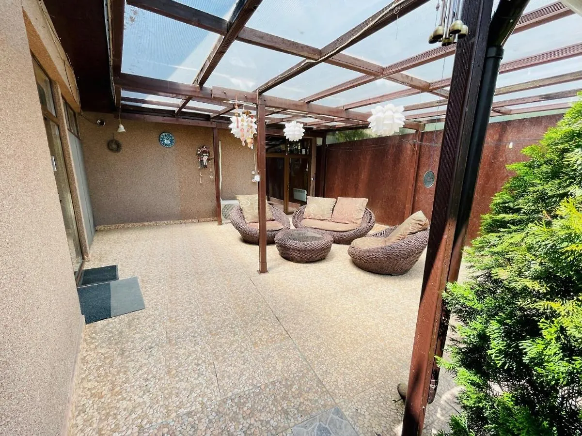 Aum House Villa Bucharest