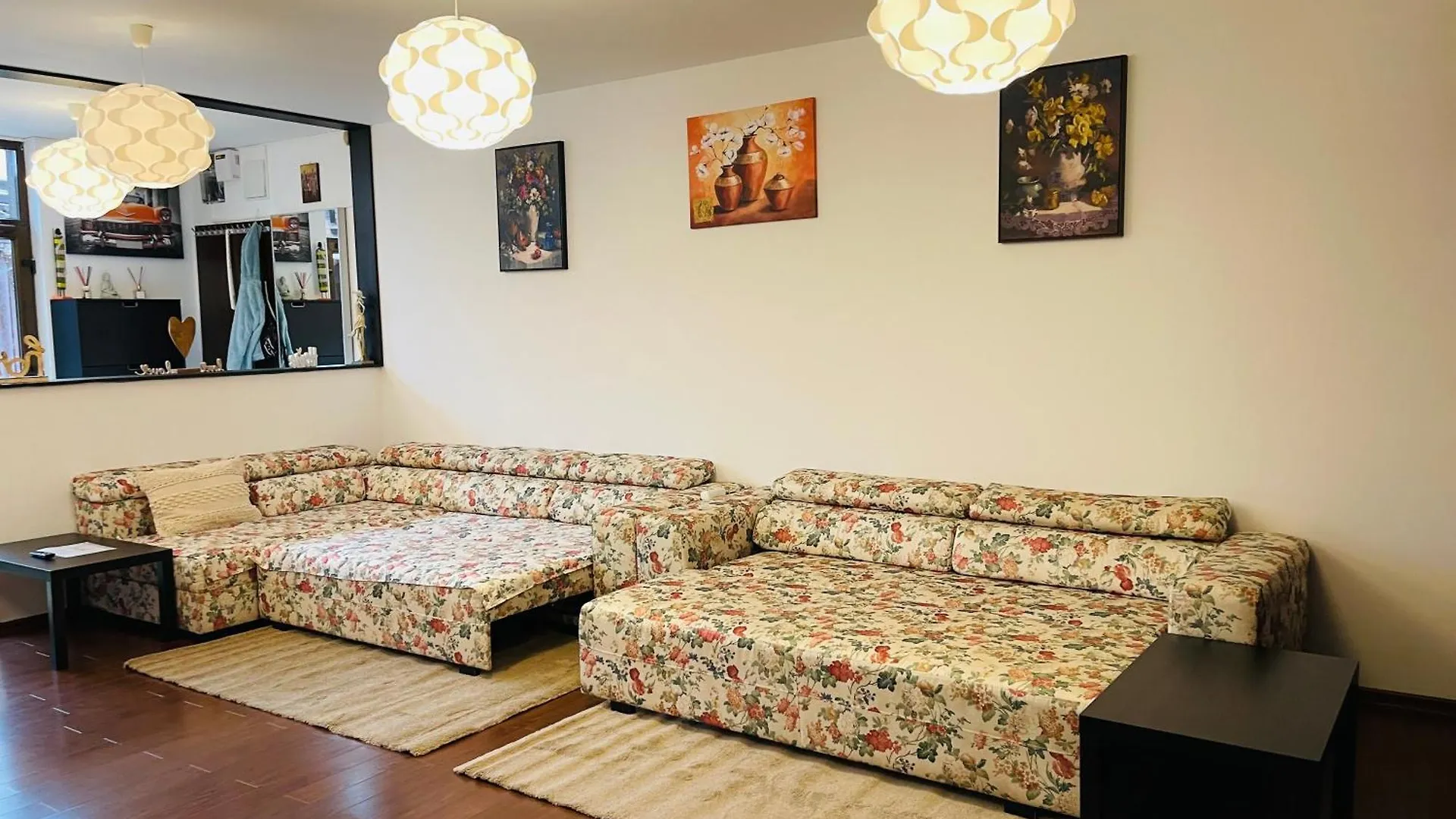 Aum House Villa Bucharest