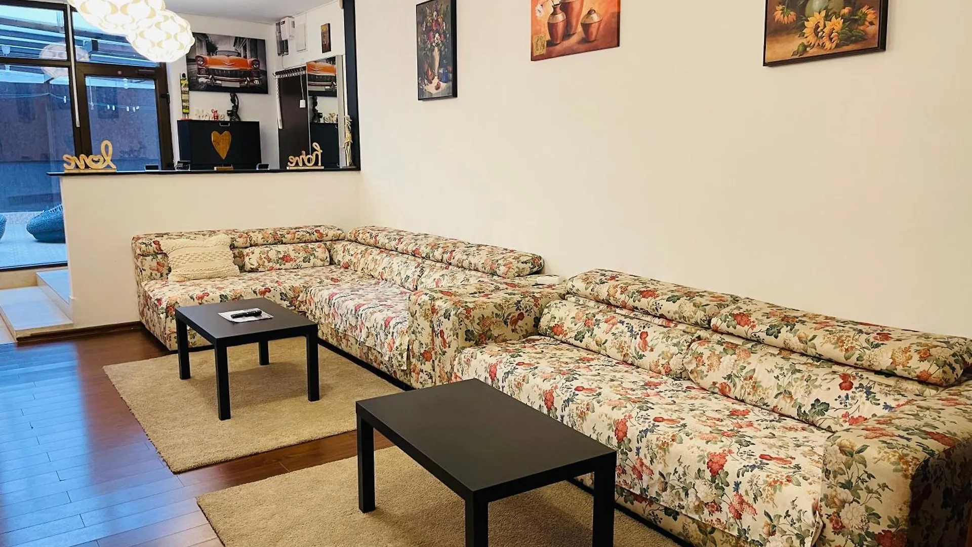 Villa Aum House Bucarest Rumanía